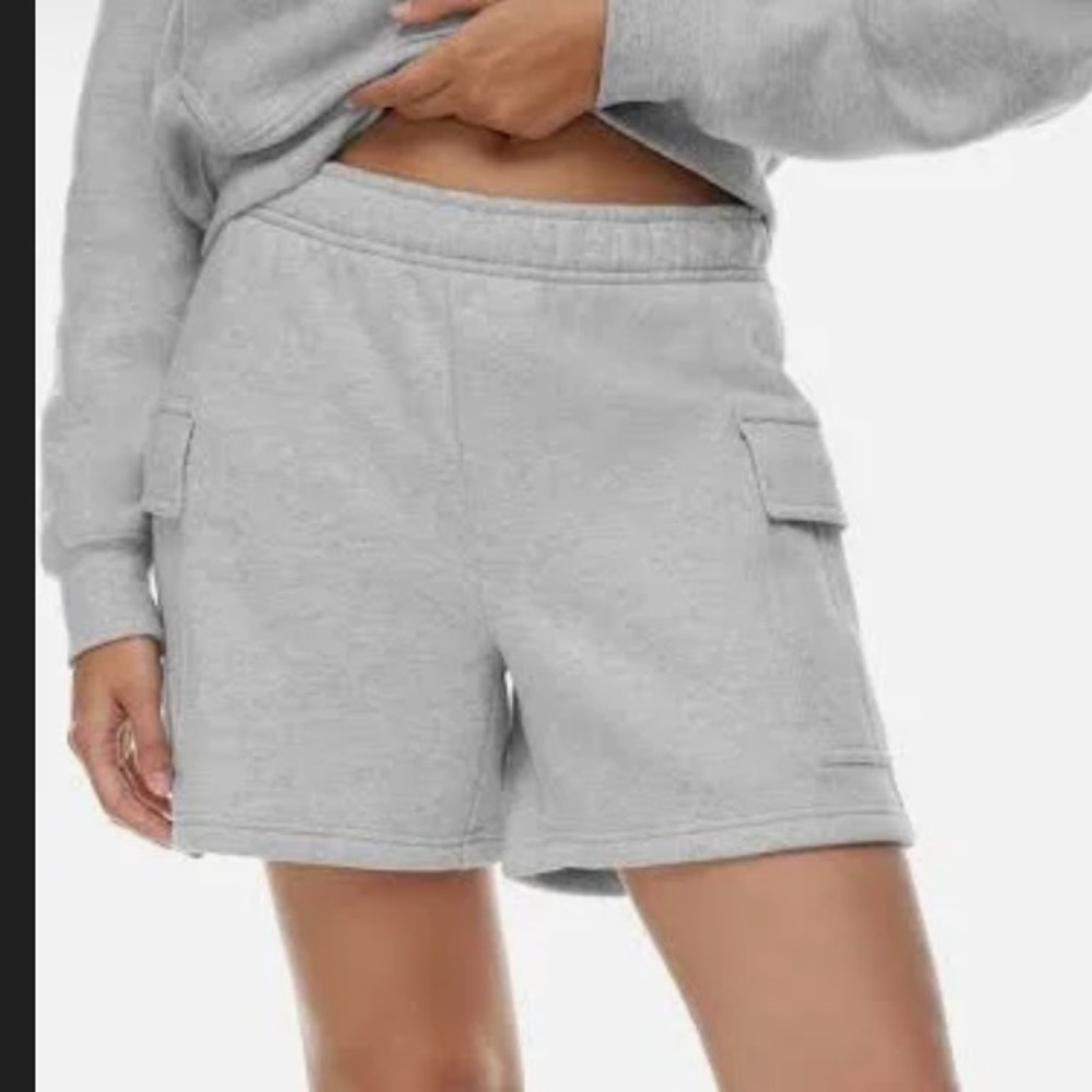 Aritzia Gray Women's Shorts